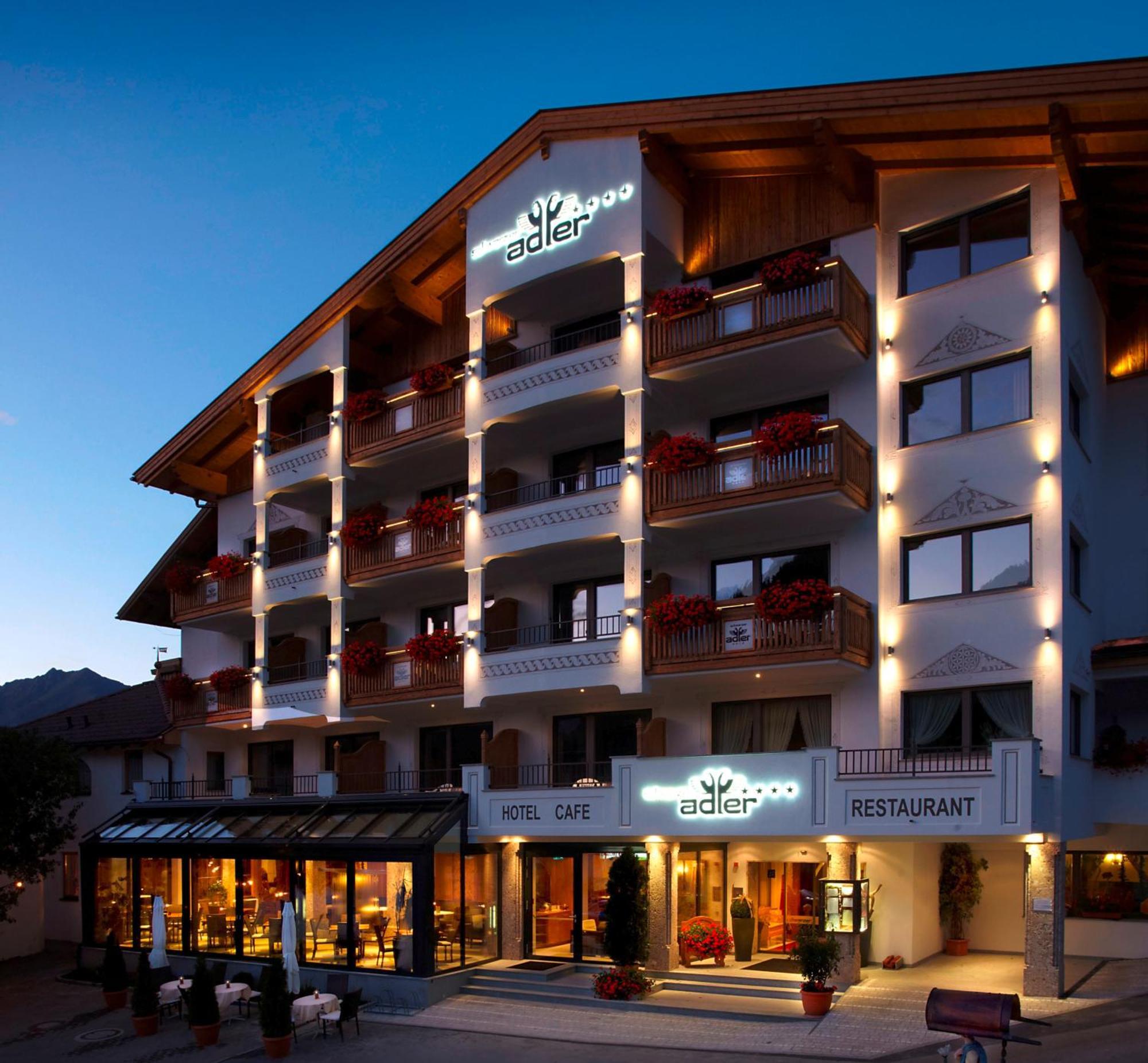Hotel Schwarzer Adler Nauders Exterior photo
